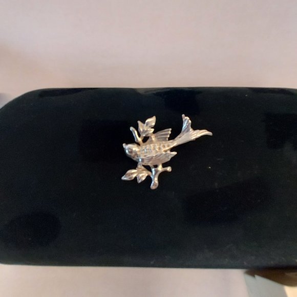 Blue bird on a branch Sterling Pin - Picture 2 of 5